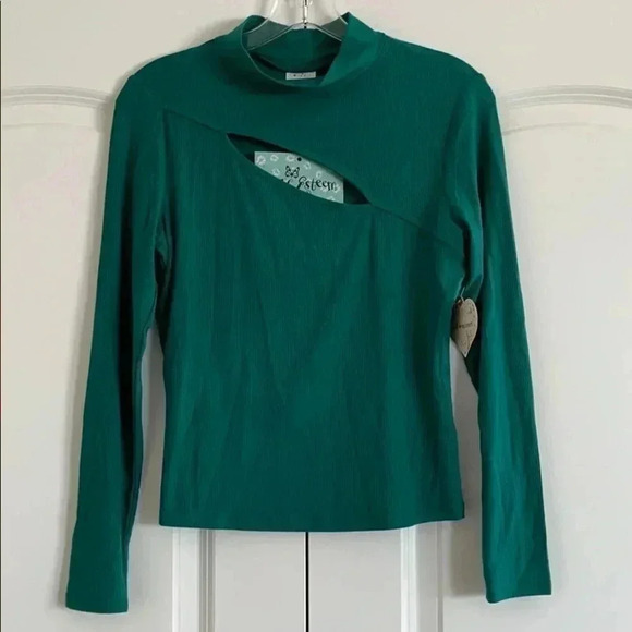 Self Esteem Keyhole Mockneck Top w/ Matching Mask - Picture 7 of 10
